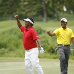 tony lascuna ang gialon celebrating the pi the winning berdie shots in hole 17