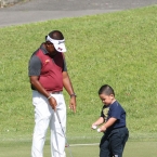 lascuan playing with his boy