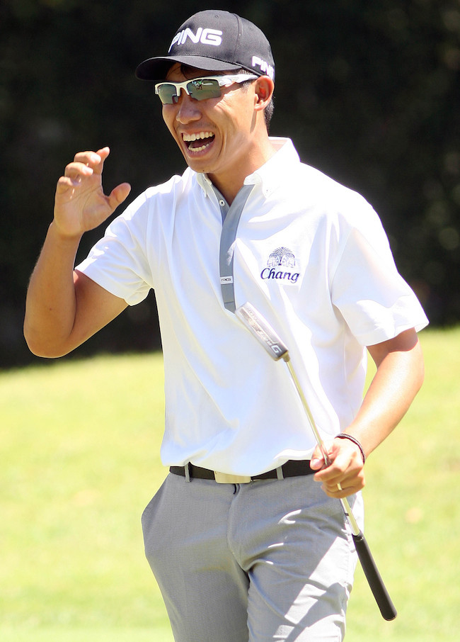 Thai Gunn Charoenkul lets it all out after surviving a late-hole meltdown to barely win the ICTSI Orchard Championship.