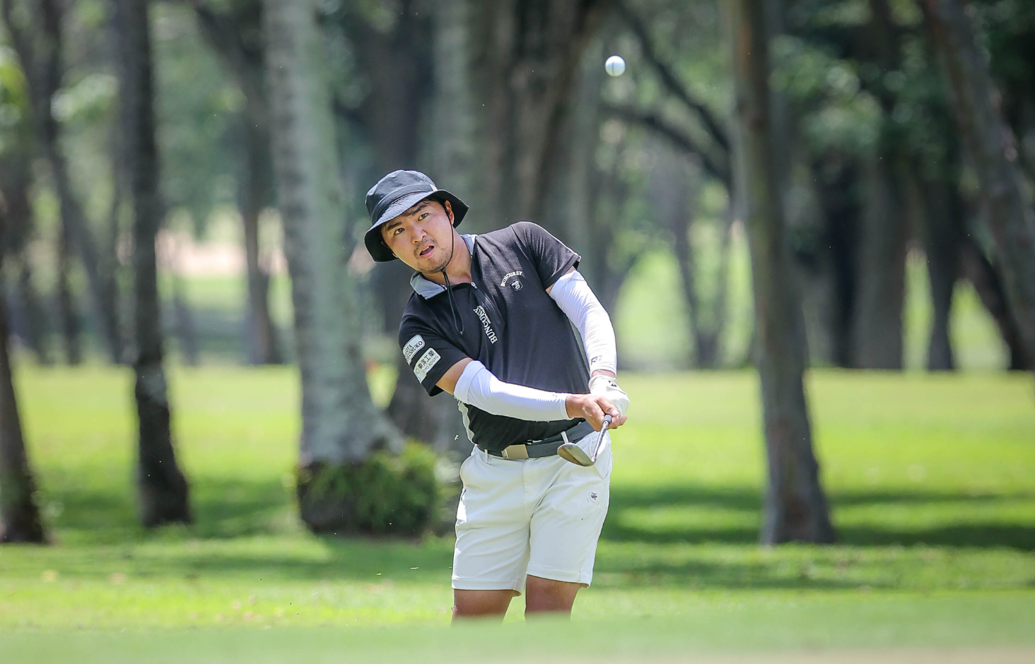 Ueda sizzles early as local stars struggle at brutal Apo