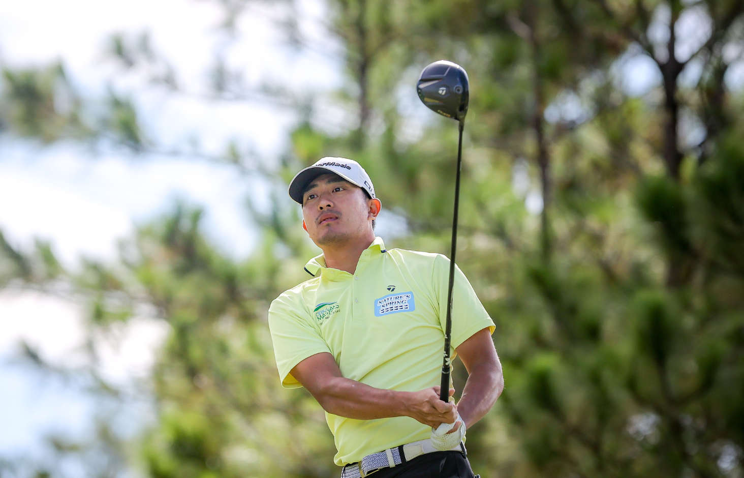 Go weathers early stumble, extends lead to 12 at Pinewoods