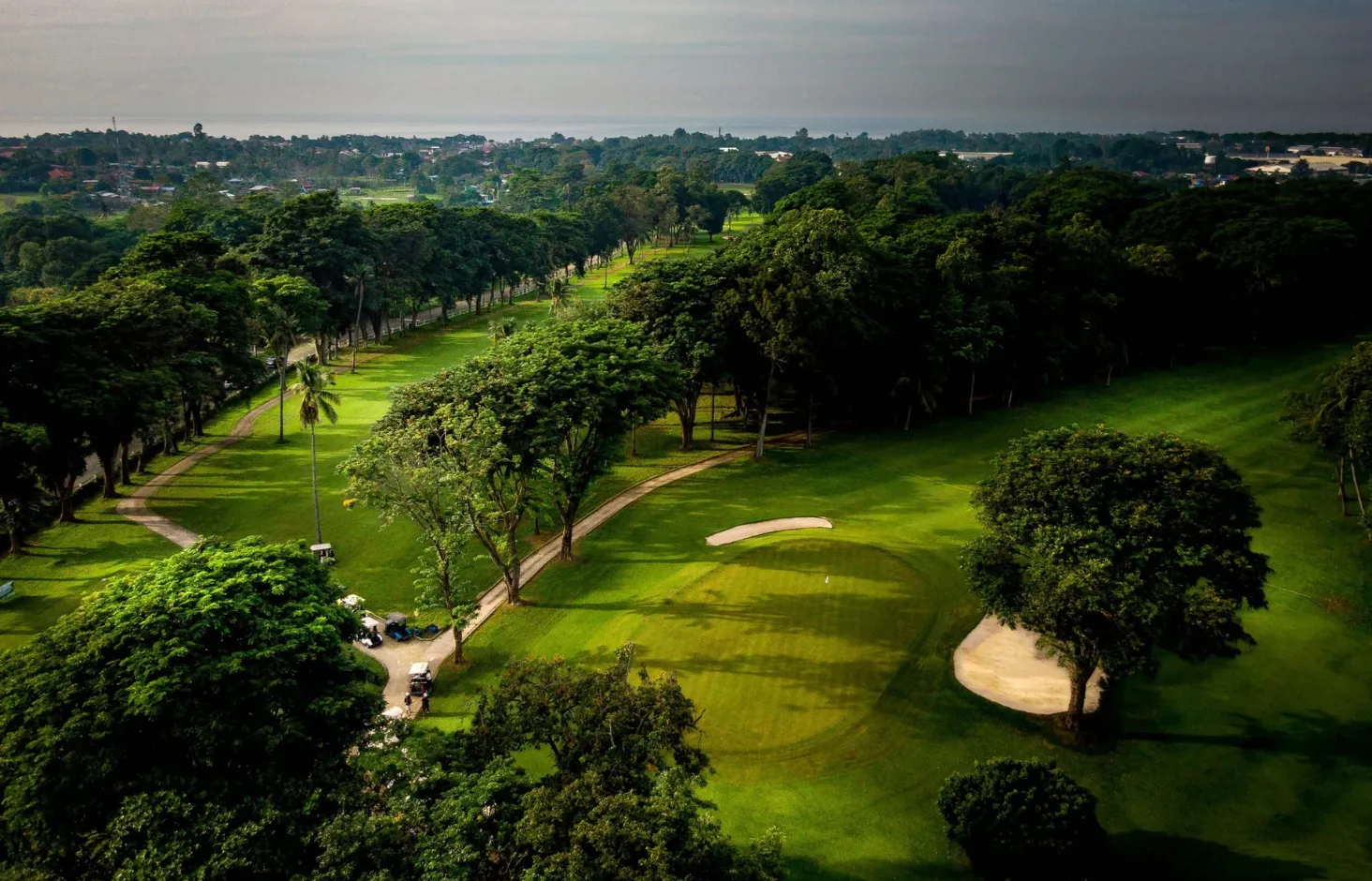 Apo Golf &amp; Country Club