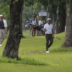 j.pagunsan leads with lam in background in next