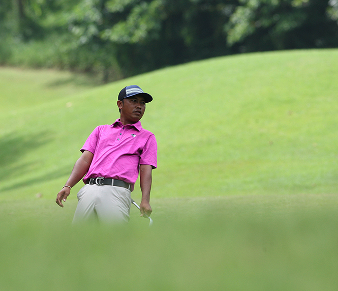 Jhonnel Ababa hopes to go low and earn a shot at the crown